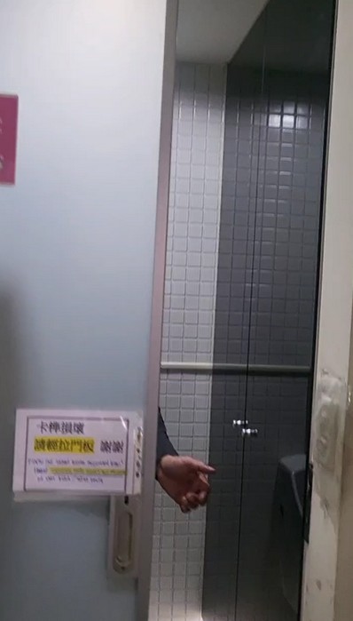 台北木作滑軌拉門, 台北木滑門, 台北木作拉門費用, 台北滑門拉門, 台北訂製滑門, 台北懸吊式拉門製作, 台北滑門施工, 
						台北門片訂製, 台北滑軌拉門安裝, 台北木作拉門安裝, 台北懸吊拉門, 台北拉門安裝